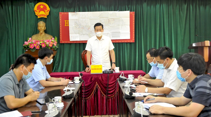 Chủ tịch UBND tỉnh Nguyễn Văn Sơn làm việc tại huyện Vị Xuyên